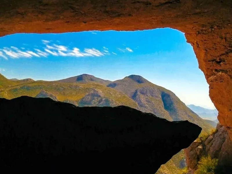 Cueva de las Iglesias