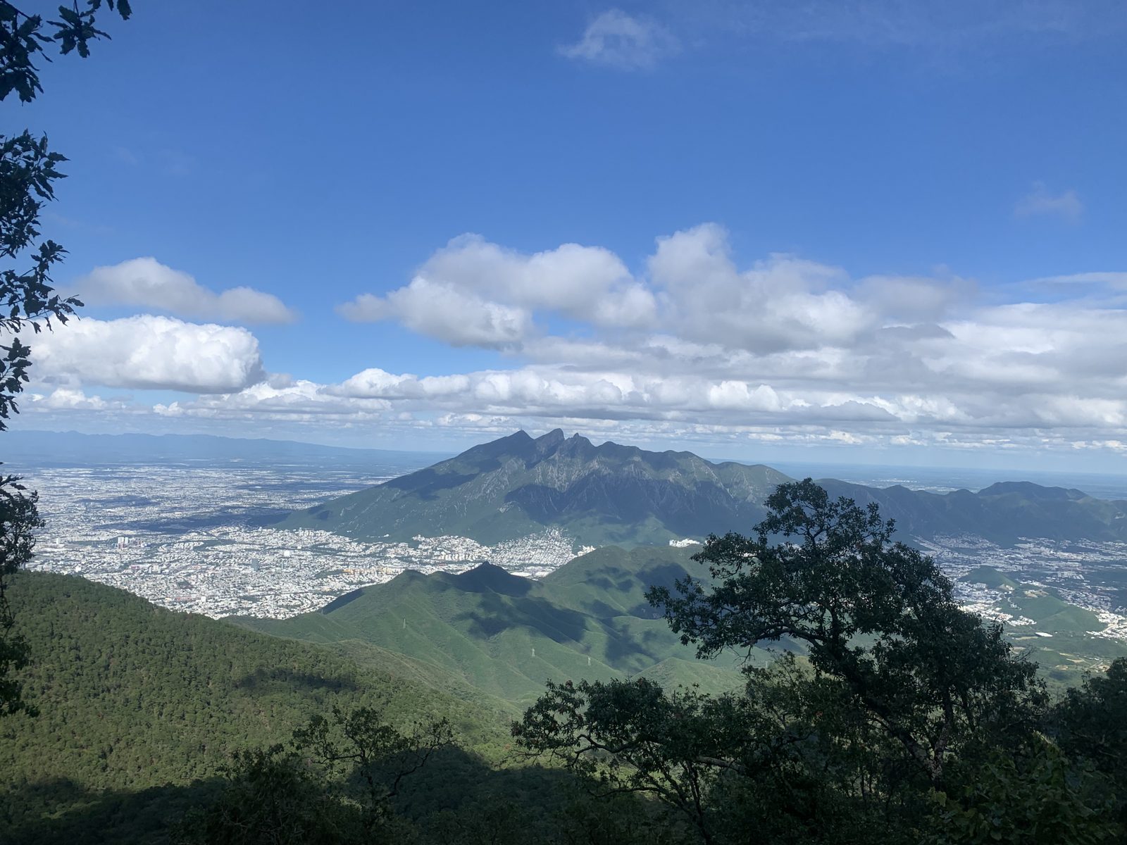 Copete de las Águilas